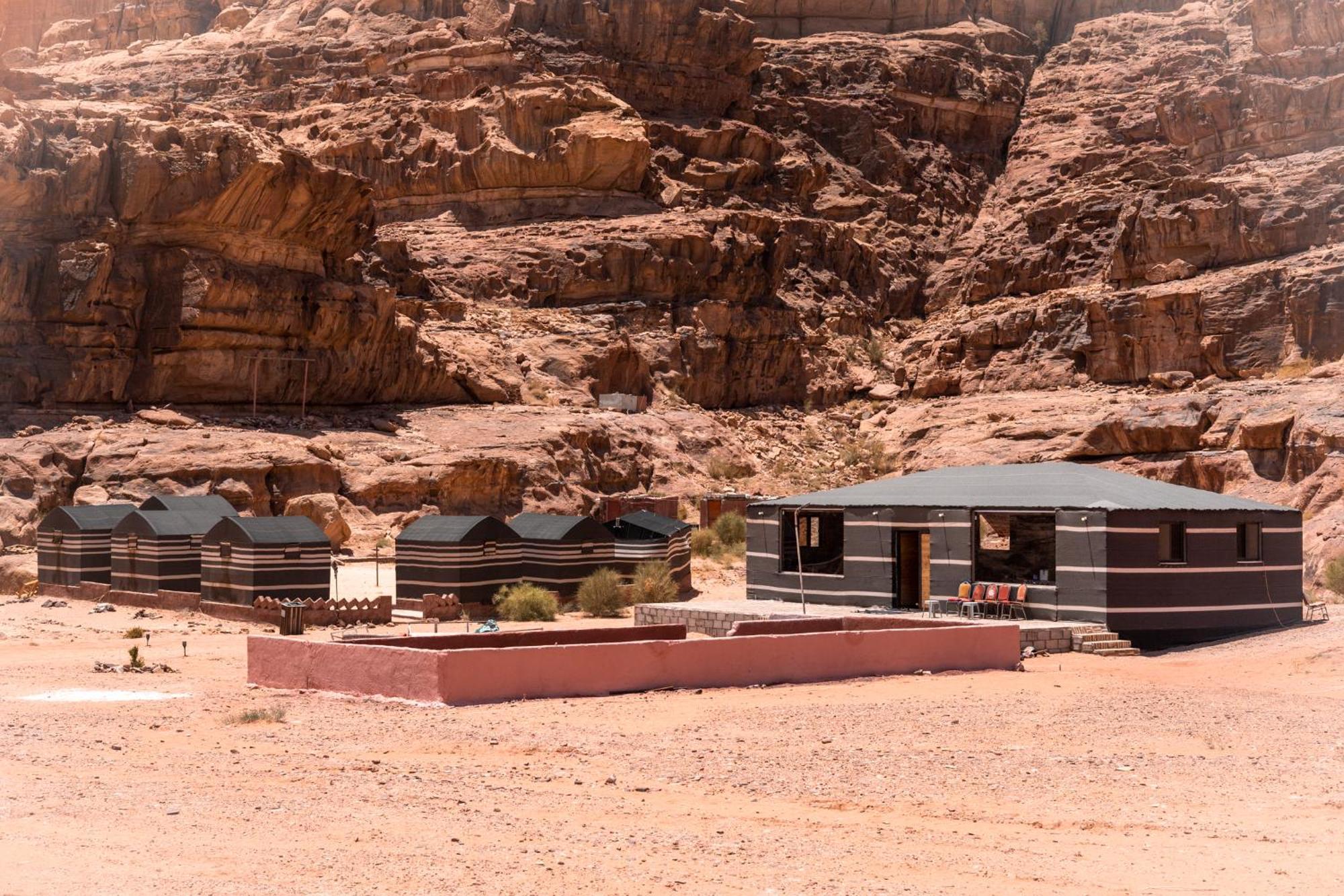 Beduin Star Trail Camp Bed & Breakfast Wadi Rum Ngoại thất bức ảnh