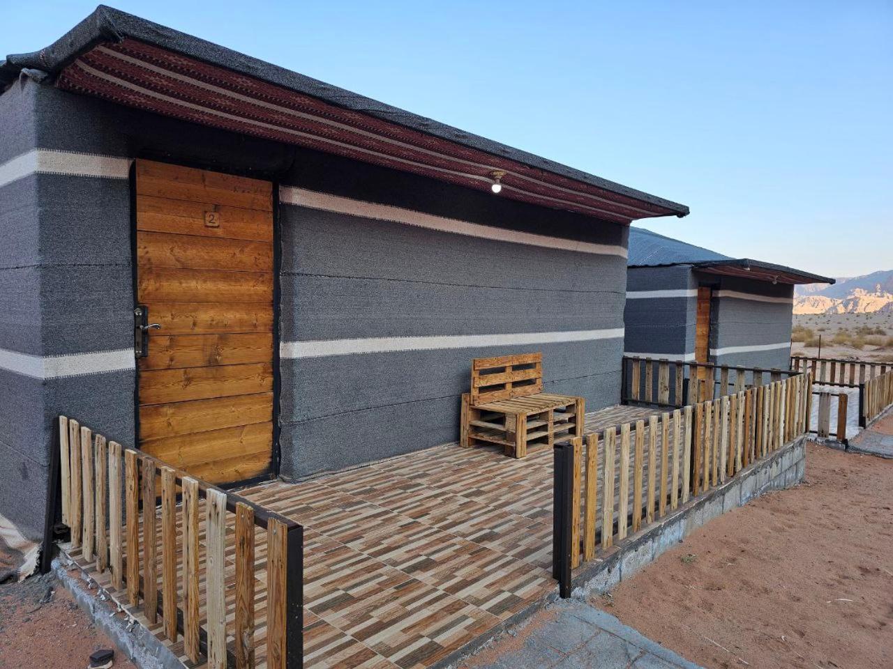 Beduin Star Trail Camp Bed & Breakfast Wadi Rum Ngoại thất bức ảnh