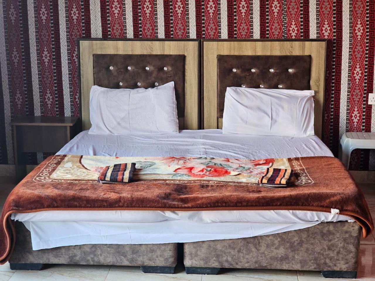 Beduin Star Trail Camp Bed & Breakfast Wadi Rum Ngoại thất bức ảnh